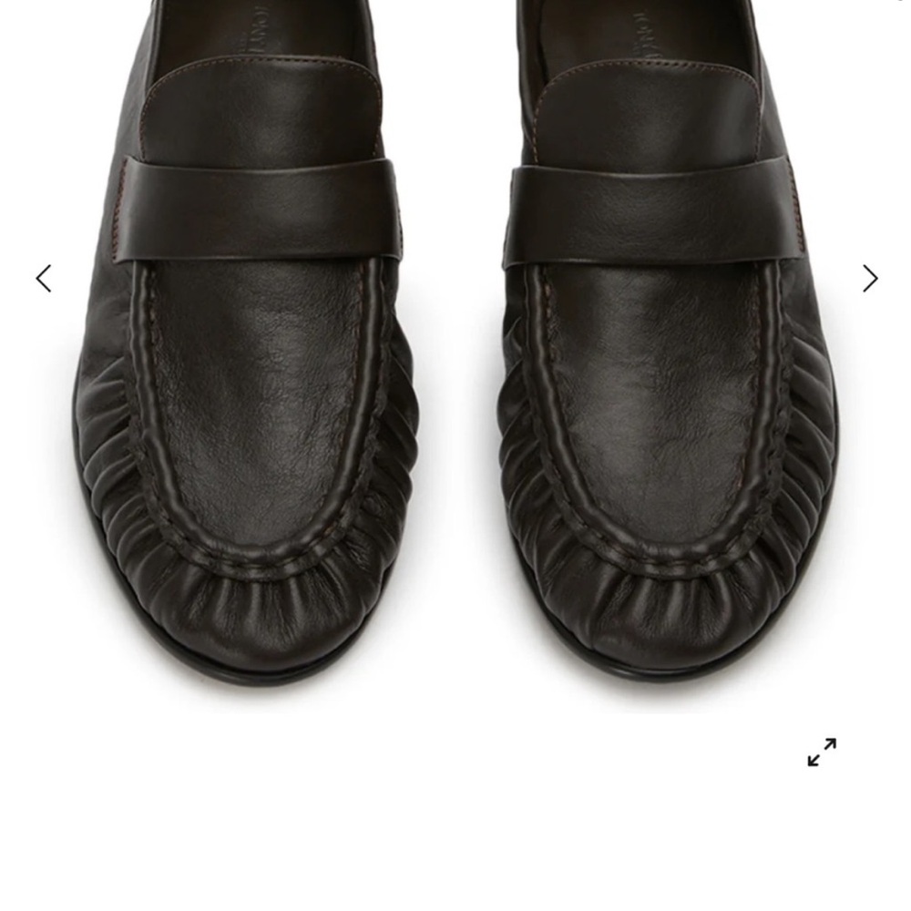 Tony Bianco Gatsby brown Leather Loafers like new